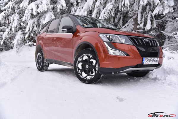 2015 Mahindra XUV500 (facelift 2015) - εικόνα 1