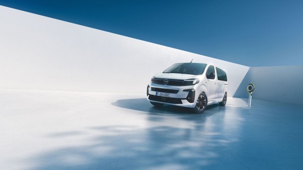 2024 Opel Zafira Life (facelift 2024) - Bilde 1
