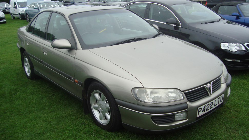 1994 Vauxhall Omega B - Fotografie 1