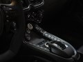 Aston Martin V8 Vantage (2018) - Photo 4