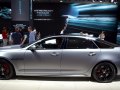 Jaguar XJ - Dane techniczne, Zużycie paliwa, Wymiary