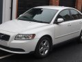 Volvo S40 - Fiche technique, Consommation de carburant, Dimensions
