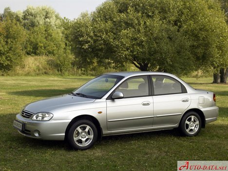 2005 Kia Spectra - Kuva 1