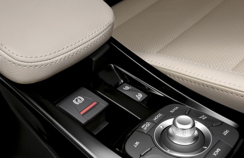 Bilder: Renault - Laguna III (Phase II) 3/15 Bilder: Renault - Laguna III (Phase II) 3/15