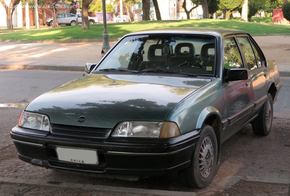 1982 Chevrolet Monza (Brazil) - Kuva 1