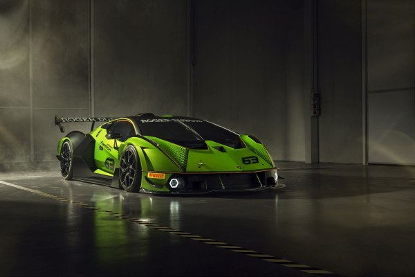 2021 Lamborghini Essenza SCV12 - Fotoğraf 1