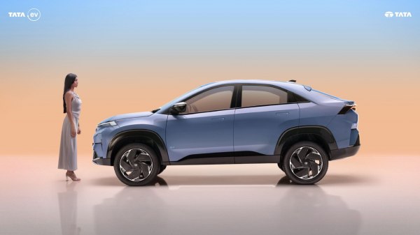 2025 Tata Curvv - Bilde 1