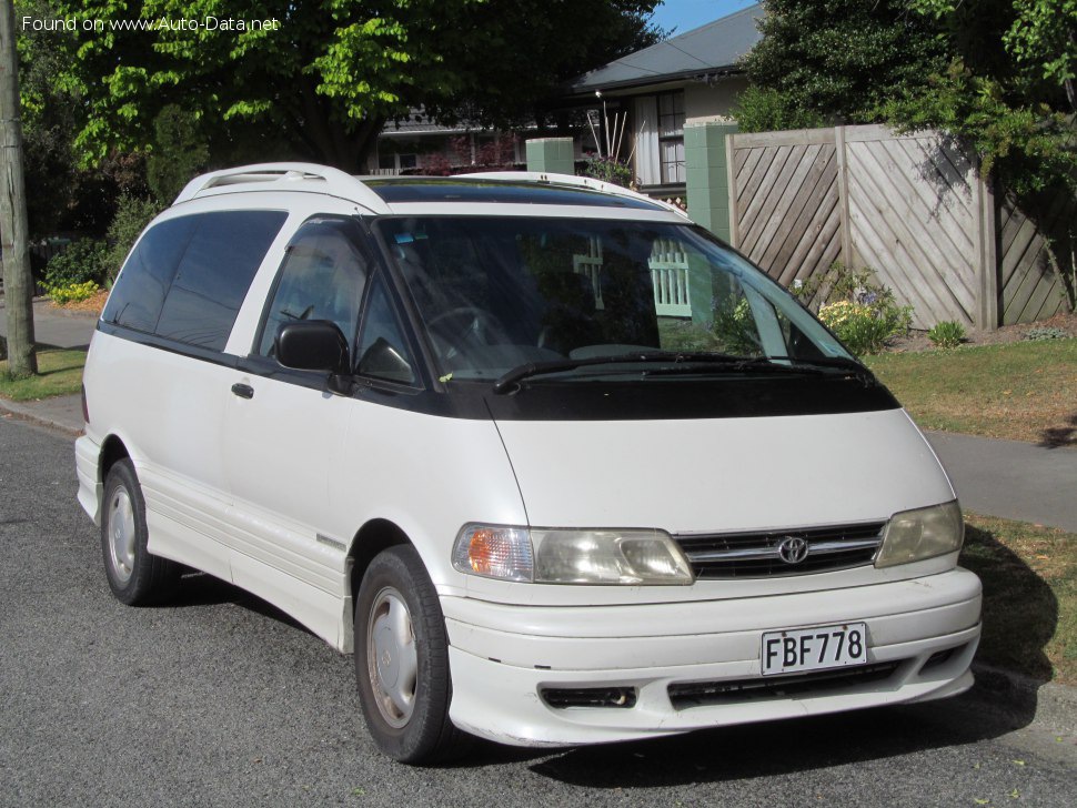 1991 Toyota Estima I - Фото 1