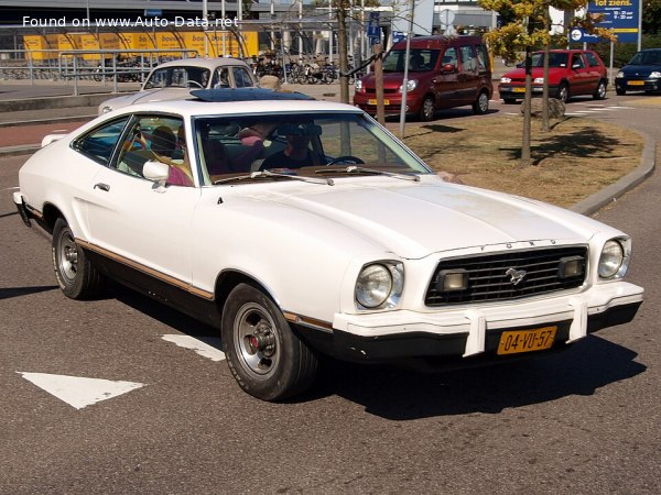 1974 Ford Mustang II Hatch - Снимка 1