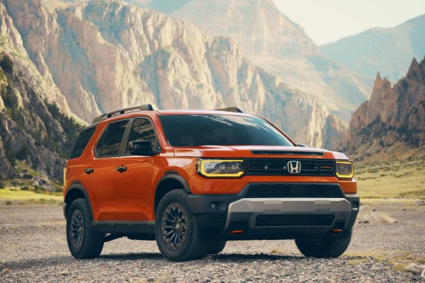 2026 Honda Passport IV - Photo 1