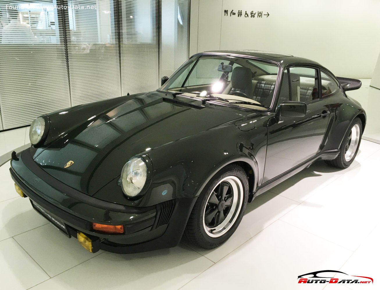 1975 Porsche 911 Coupe (Type 930)  Turbo Carrera (245 Hp) | Technical  specs, data, fuel consumption, Dimensions