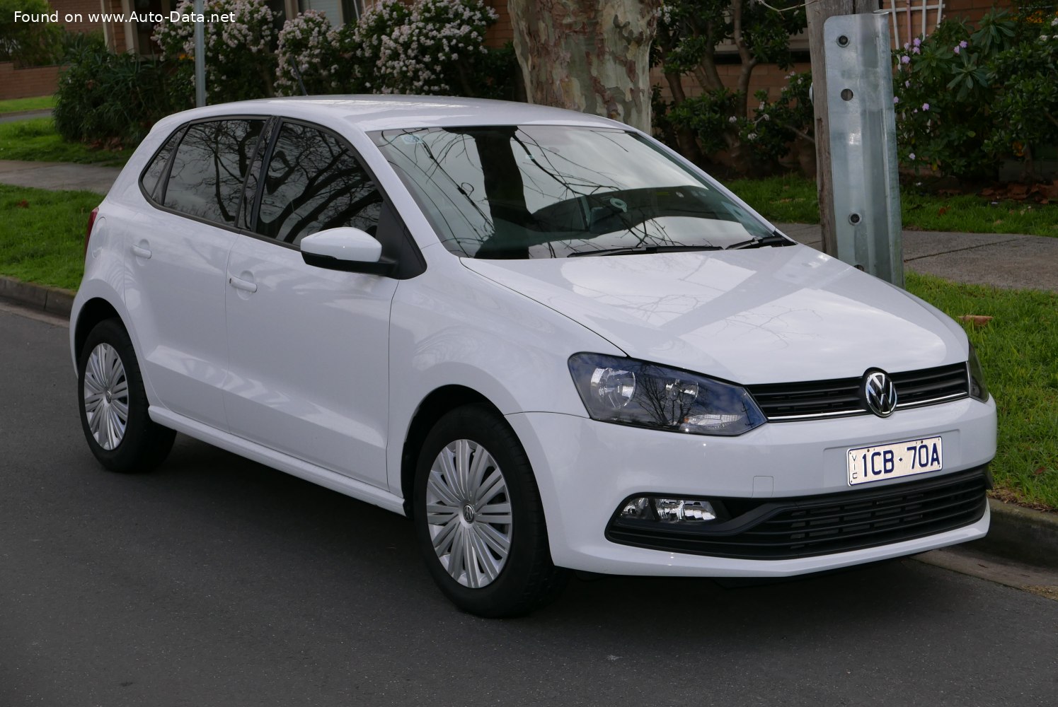 2014 Volkswagen Polo V (facelift 2014) 1.4 TDI (75 CP) | specificatii tehnice, consumul de combustibil ,