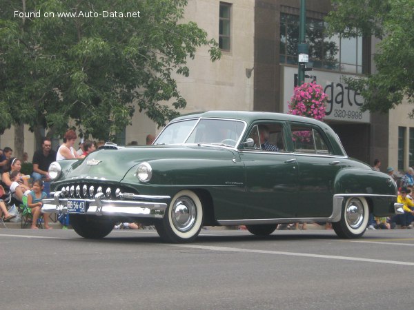 1951 DeSoto Custom II 4-Door Sedan - Fotoğraf 1