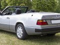 Mercedes-Benz A124 - Photo 4