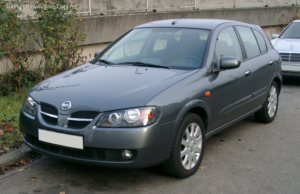 2003 Nissan Almera II Hatchback (N16, facelift 2003) - Снимка 1