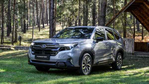 2025 Subaru Forester VI - Fotoğraf 1