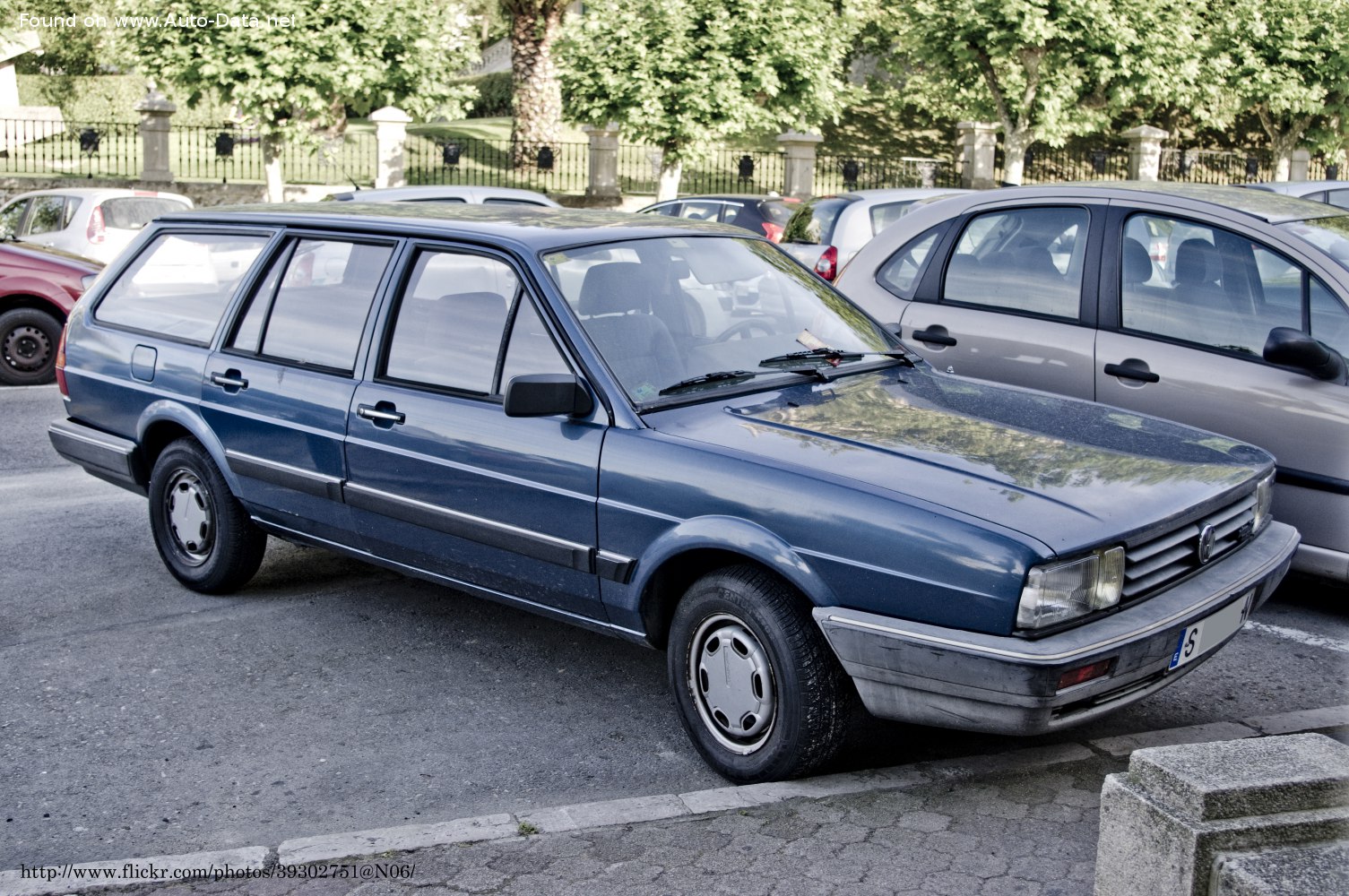 1987 Volkswagen Passat Variant (B2) 1.6 (70 KM) Dane