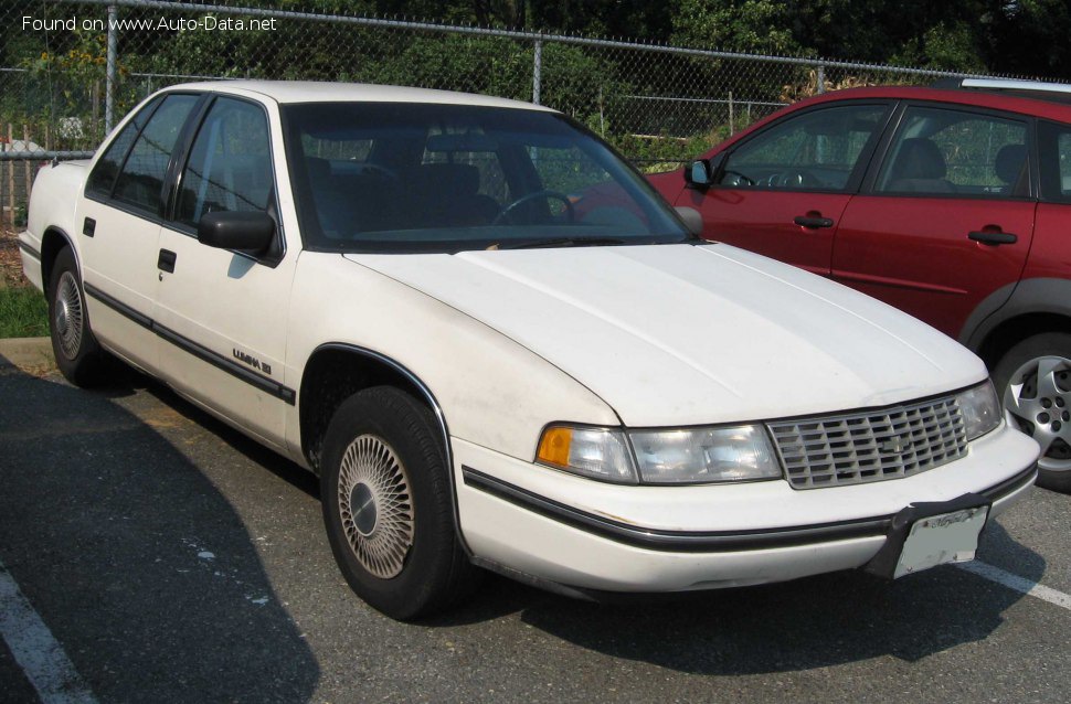 1990 Chevrolet Lumina - Fotoğraf 1