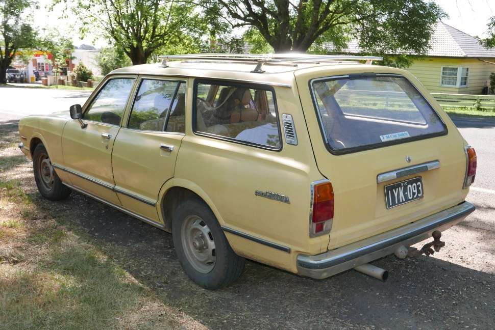 1977 Toyota Cressida  Wagon (RX3) - Фото 1