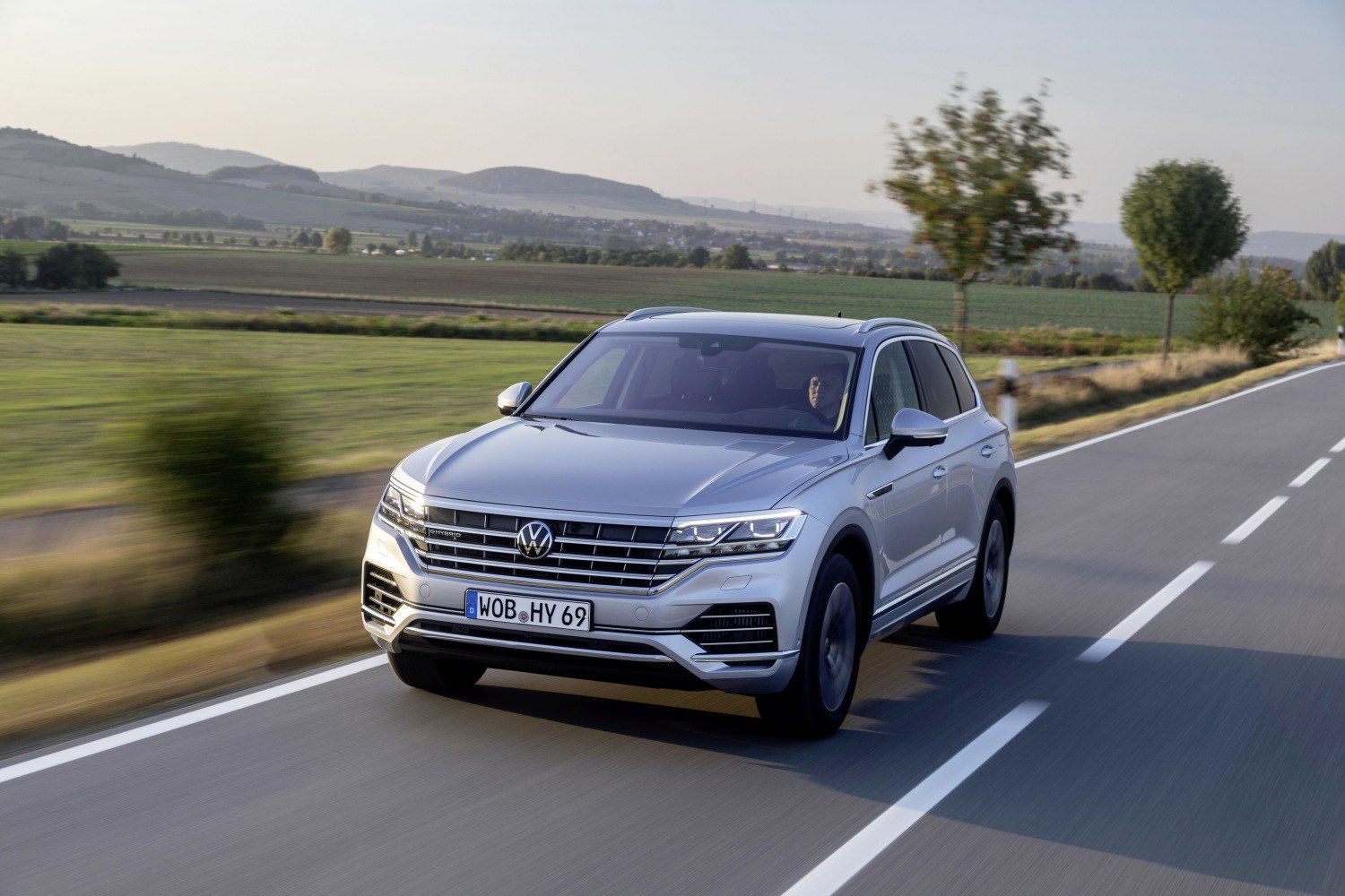 2020 Volkswagen Touareg III 3.0 V6 TSI (381 KM) eHybrid