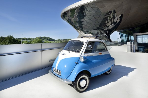 1955 BMW Isetta - Fotoğraf 1