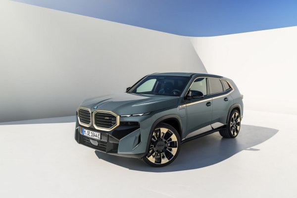 2022 BMW XM (G09) 4.4 V8 (653 hk) PHEV xDrive Steptronic | Tekniske data,  Forbruk , Dimensjoner