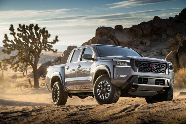 2022 Nissan Frontier III Crew Cab - Foto 1